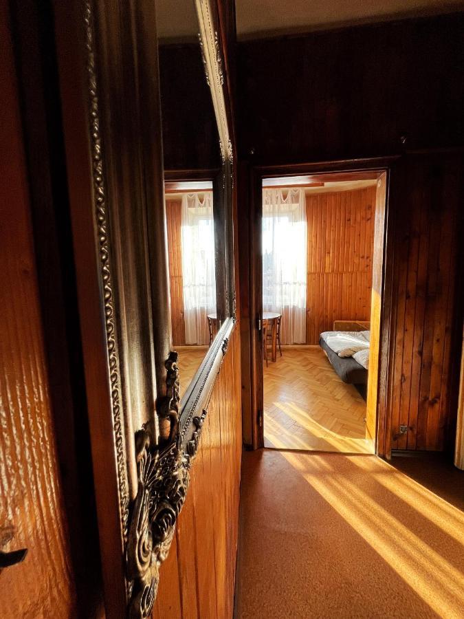 Studio Retro Next To The Market Square In Krakow Apartment Bagian luar foto
